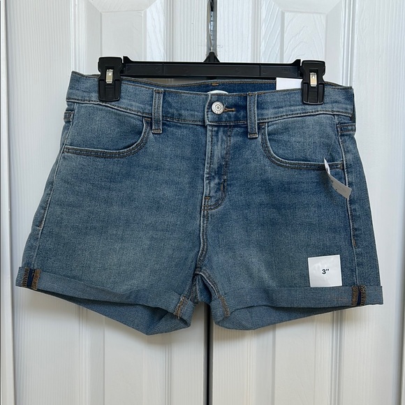 Old Navy Pants - NWT Old Navy Blue Jean Shorts